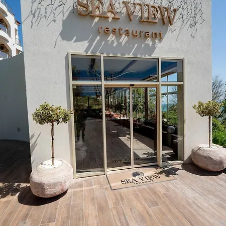 Hotel Aqua View Boutique 4*