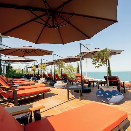 Aqua View Boutique Hotel