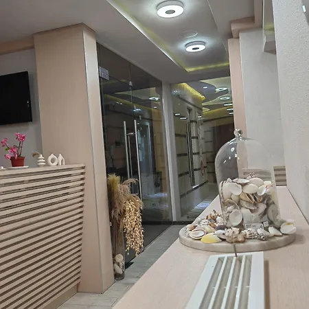 Hotel Aqua View Boutique Golden Sands