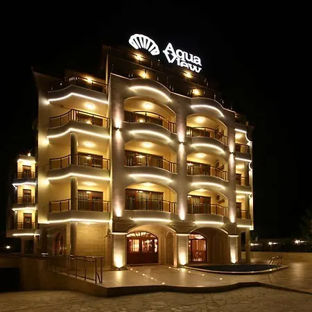 Отель Aqua View Boutique 4*